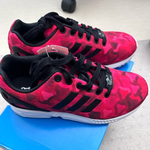 🆕 new in box women size 6.5 adidas originals red sneakers zx flux - Picture 4 of 6